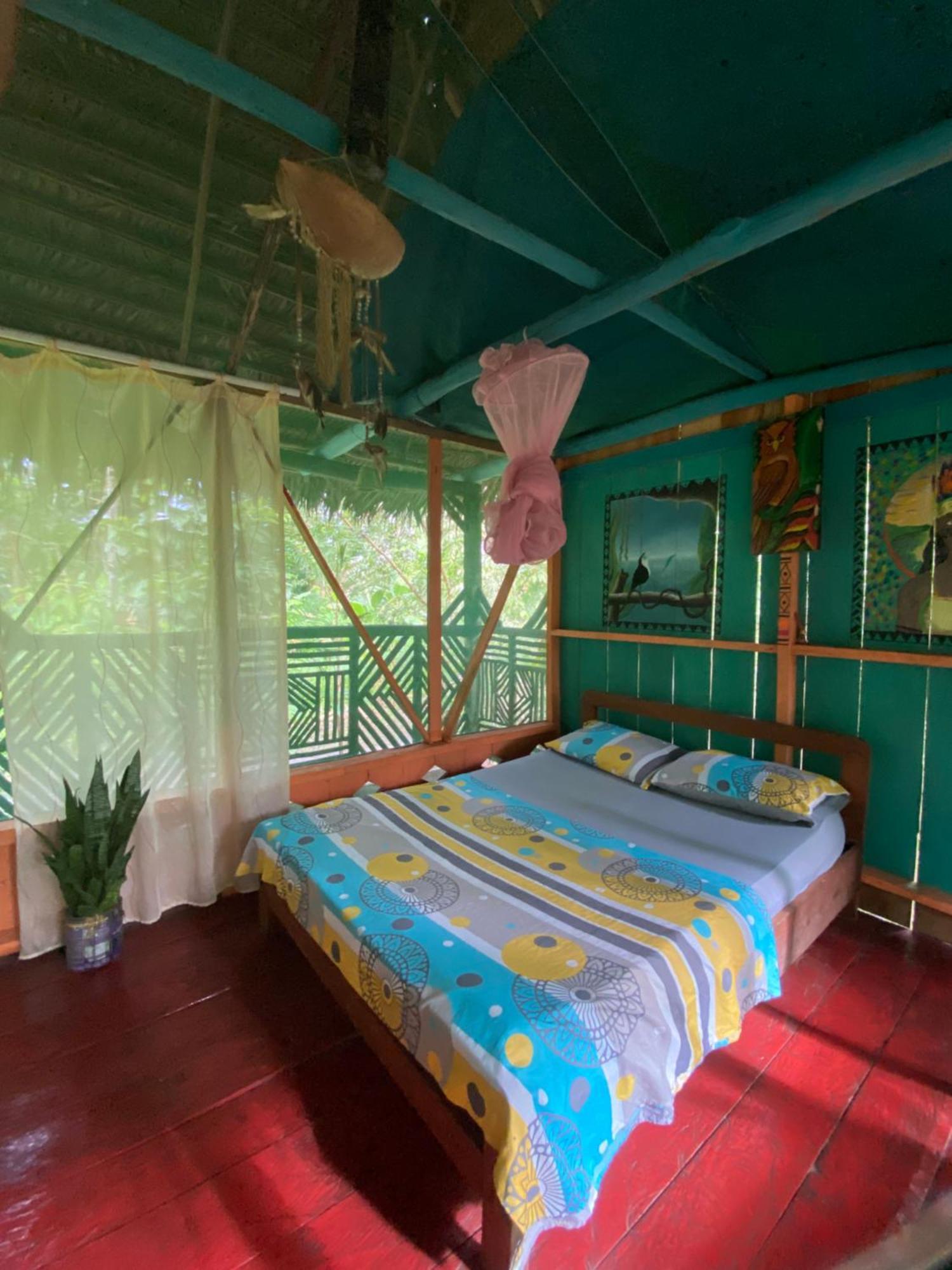 Hostal Buho Amazonas Tours เลติเซีย ภายนอก รูปภาพ